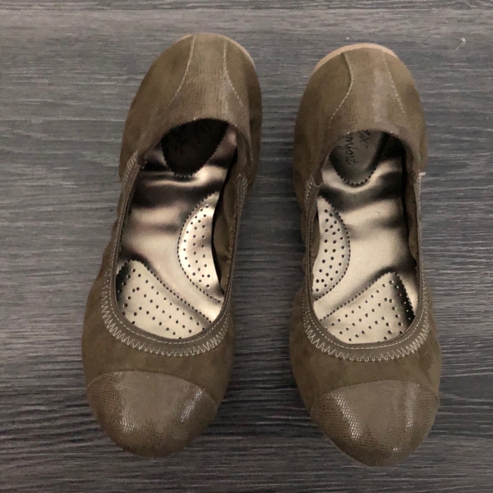 Army green flats